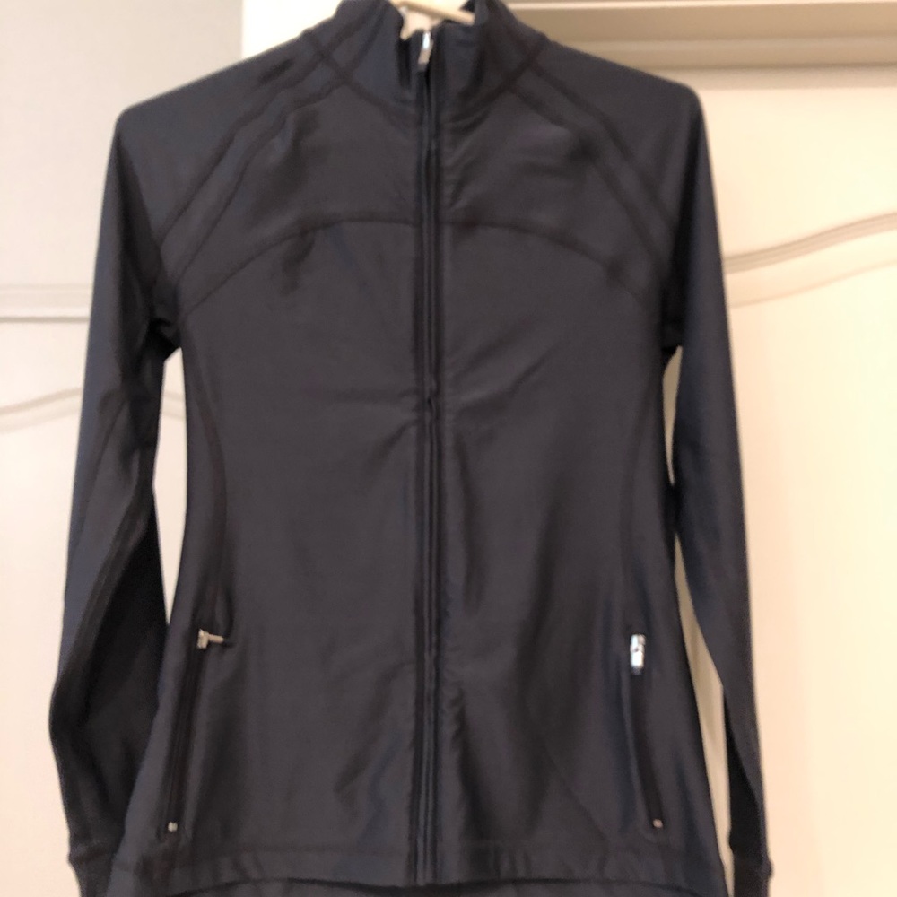 NWOT Gap body jacket size small